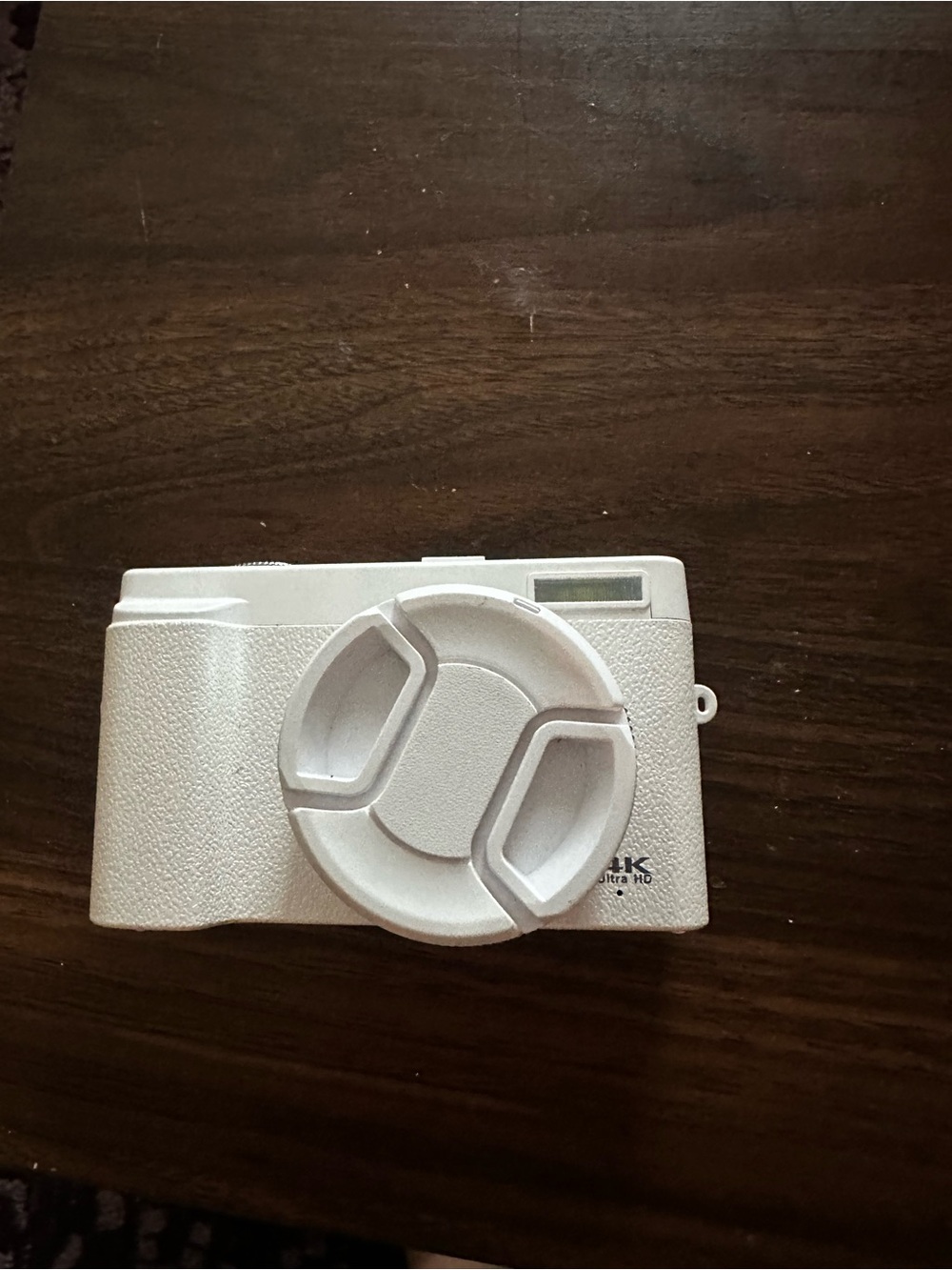 Amazon White Compact Digital Camera with Lens Cap